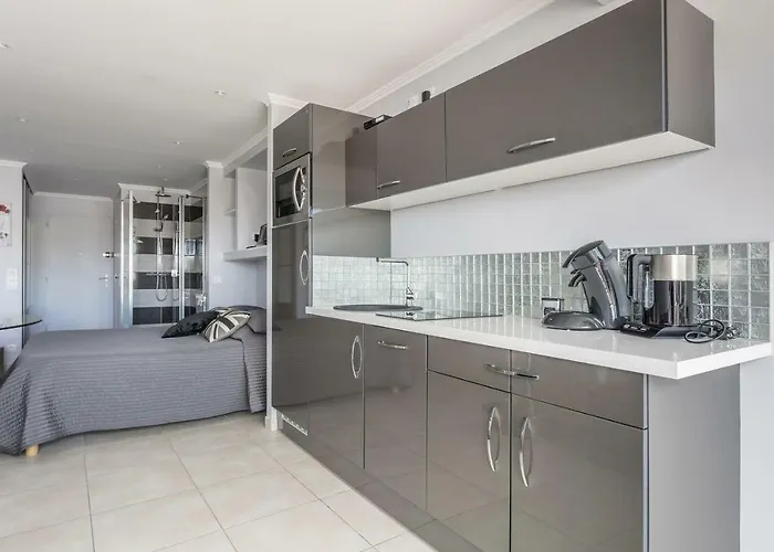 Easy Village Naturiste * Agde